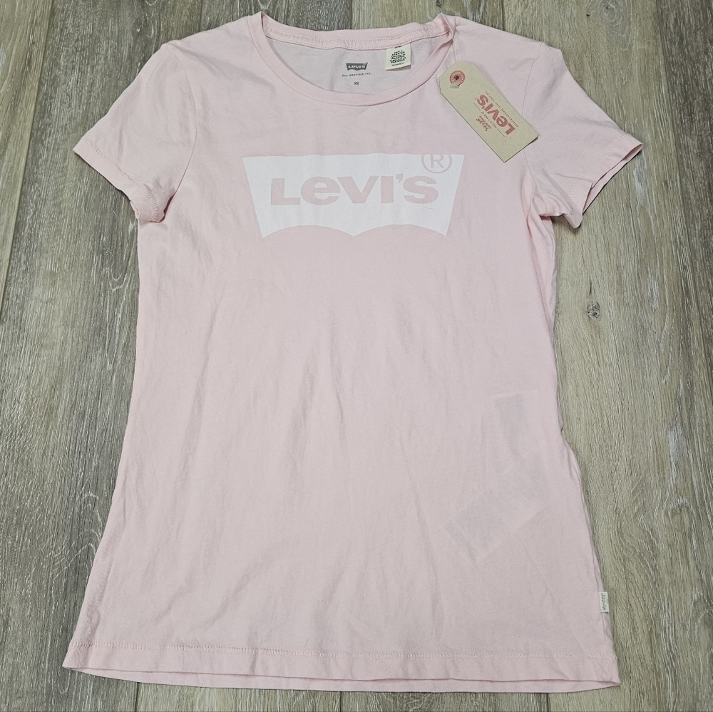 Levi's Perfect Crew Neck Graphic Tee Shirt Top Pastel Pink Fitted Women's XS